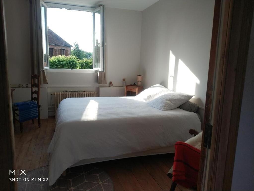 Chambre Calme Et Accueillante 13 Kmtrs Aeroport, Parking Gratuit, Navette Gare Ou Aeroport Saint-Germain-la-Poterie المظهر الخارجي الصورة