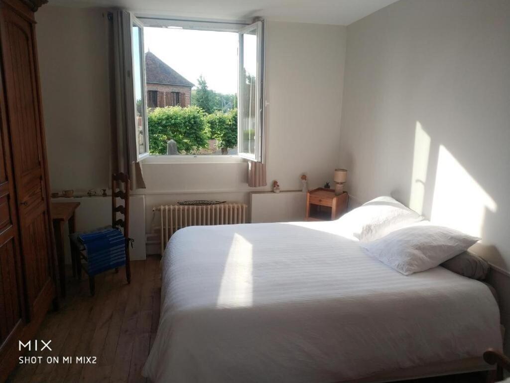 Chambre Calme Et Accueillante 13 Kmtrs Aeroport, Parking Gratuit, Navette Gare Ou Aeroport Saint-Germain-la-Poterie المظهر الخارجي الصورة